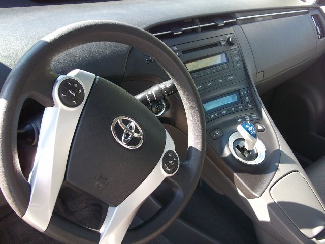 2010 Toyota Prius 4dr Sdn 2.4L FWD