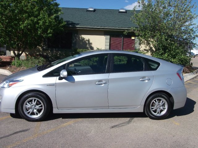 2010 Toyota Prius 4dr Sdn 2.4L FWD