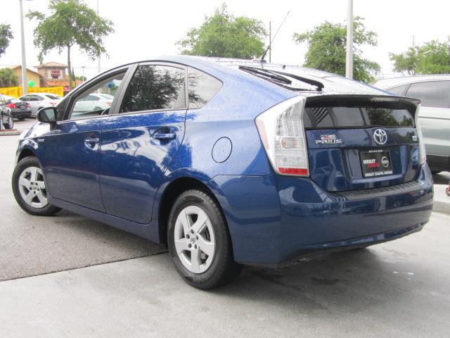 2010 Toyota Prius GT Must Drive