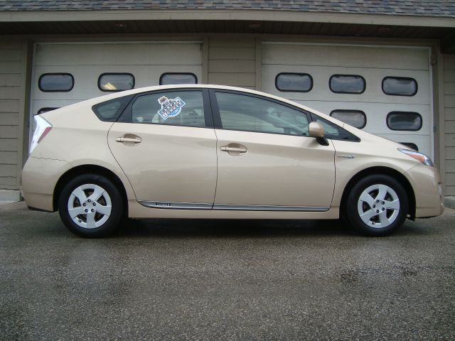 2010 Toyota Prius 4dr Sdn 2.4L FWD