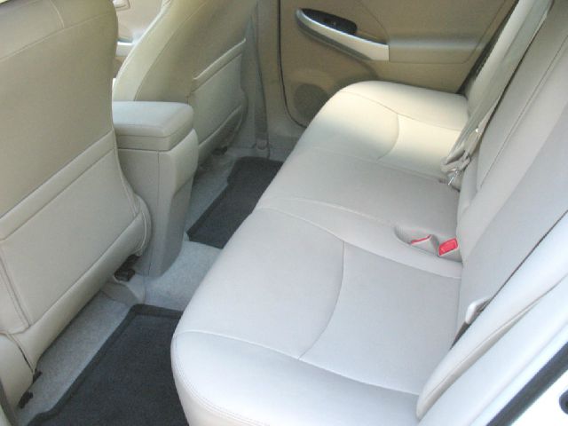 2010 Toyota Prius Premier - ONE Ownerloaded