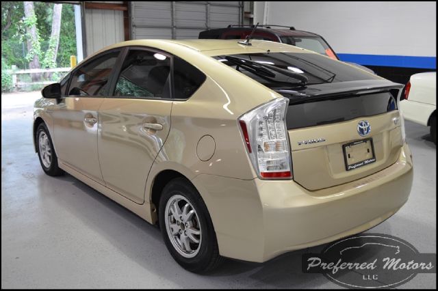 2010 Toyota Prius 4dr Sdn 2.4L FWD