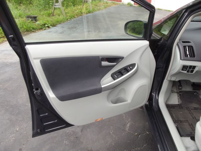 2010 Toyota Prius Base