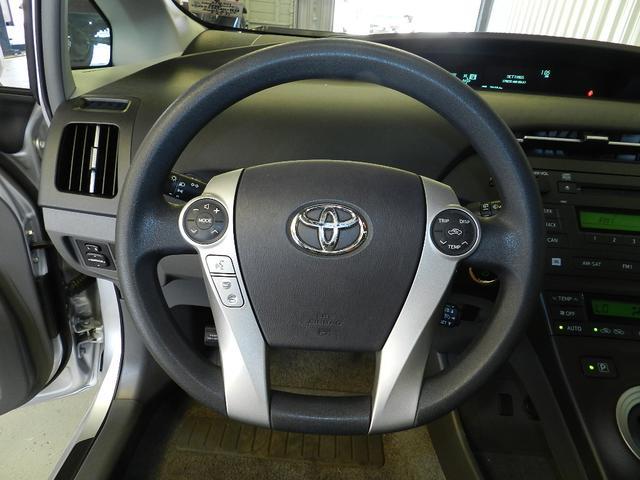 2010 Toyota Prius LTZ 4x4 Nav DVD