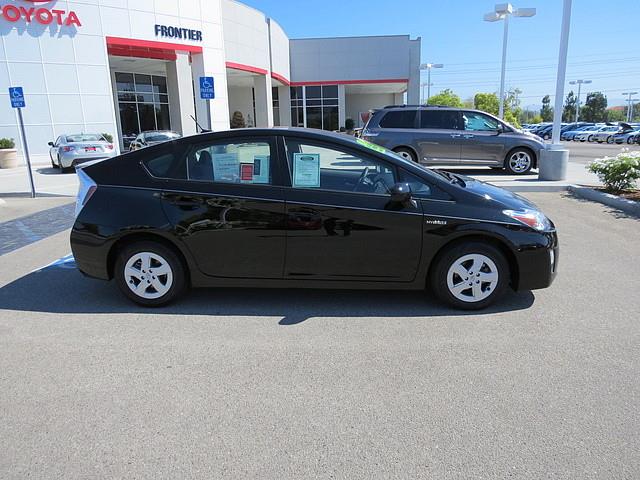 2010 Toyota Prius SLT - MEGA Cab4x4