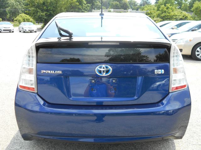 2010 Toyota Prius 4dr Sdn 2.4L FWD