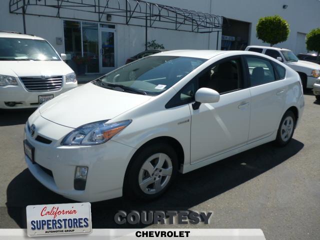 2010 Toyota Prius 2WD 4dr SE SUV