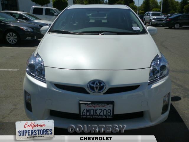 2010 Toyota Prius 2WD 4dr SE SUV