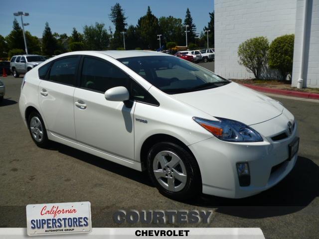 2010 Toyota Prius 2WD 4dr SE SUV