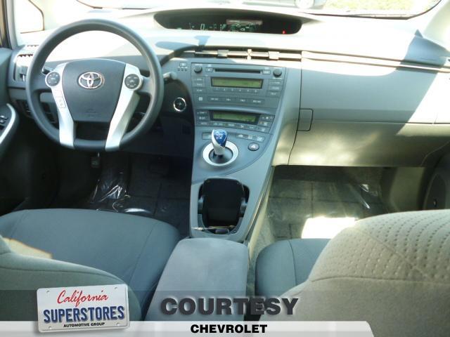 2010 Toyota Prius 2WD 4dr SE SUV