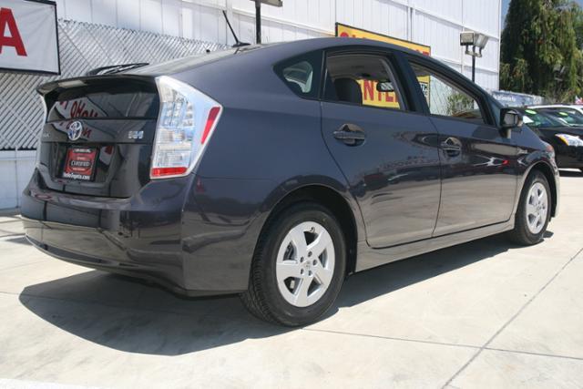 2010 Toyota Prius 2WD 4dr SE SUV