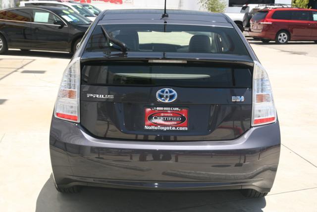 2010 Toyota Prius 2WD 4dr SE SUV