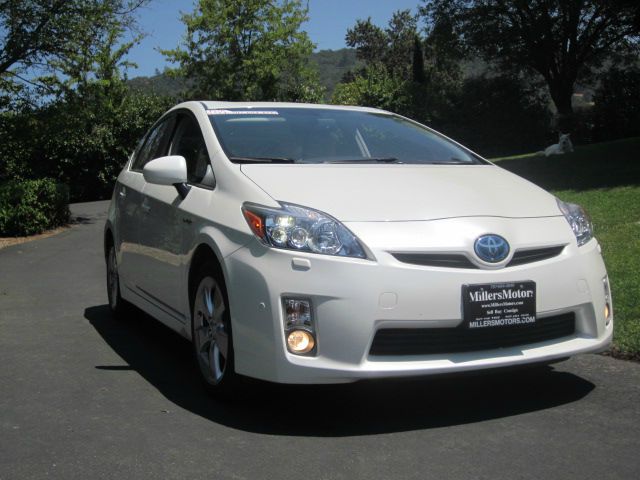 2010 Toyota Prius Adventurer Model 2WD