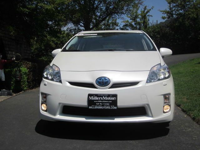 2010 Toyota Prius Adventurer Model 2WD