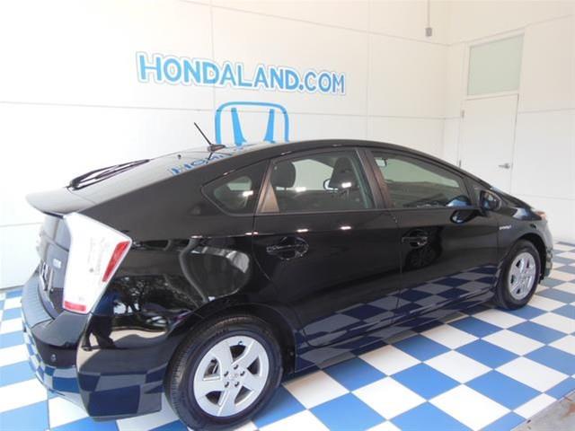 2010 Toyota Prius GT Must Drive