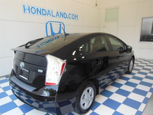 2010 Toyota Prius GT Must Drive