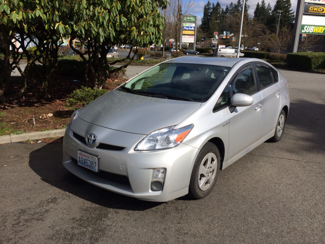 2010 Toyota Prius Premier - ONE Ownerloaded