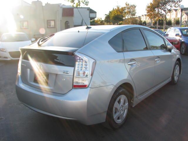 2010 Toyota Prius Tv