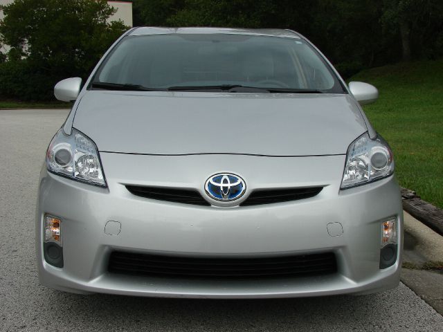 2010 Toyota Prius 4dr Sdn 2.4L FWD