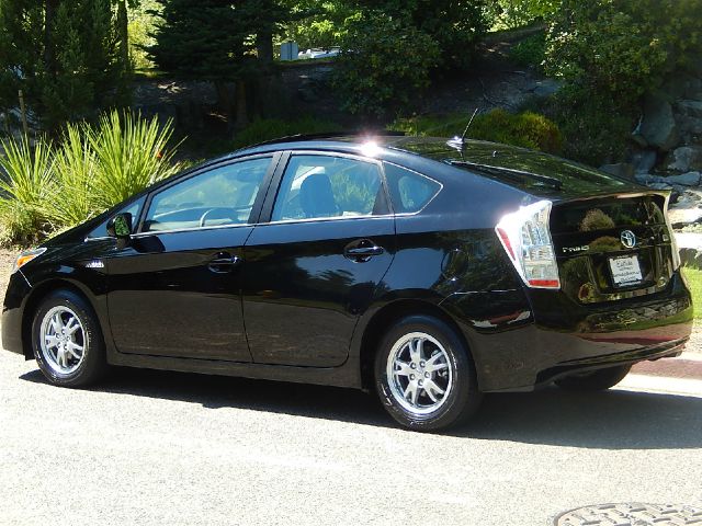 2010 Toyota Prius Premier - ONE Ownerloaded