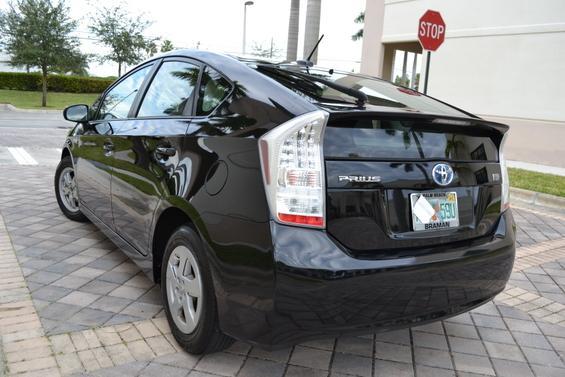 2010 Toyota Prius 4dr Sdn 2.4L FWD