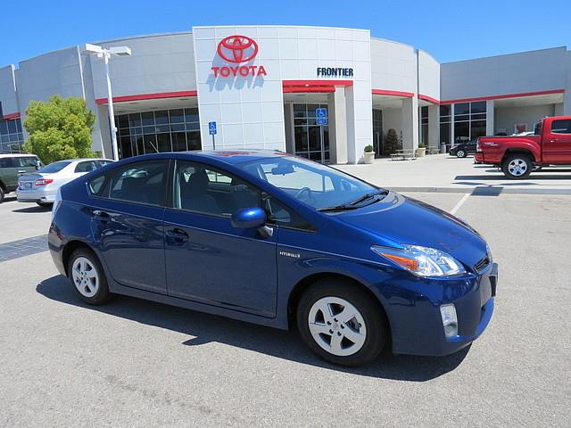 2010 Toyota Prius SLT - MEGA Cab4x4