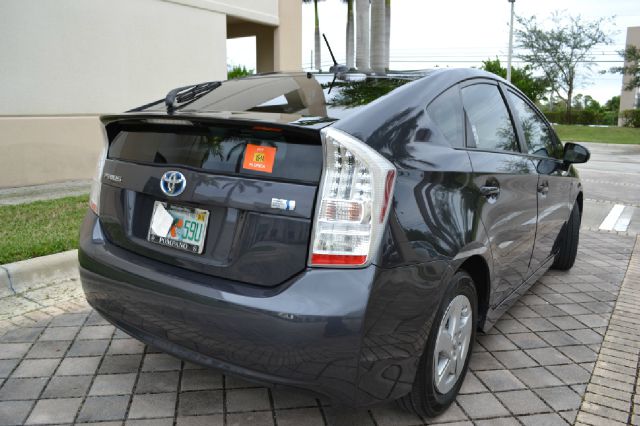 2011 Toyota Prius Premier - ONE Ownerloaded