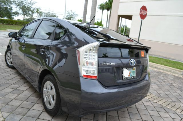 2011 Toyota Prius Premier - ONE Ownerloaded