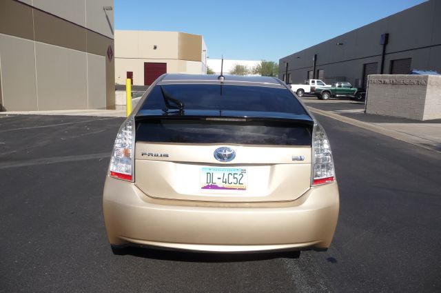 2011 Toyota Prius Hatchback Manual S Sport