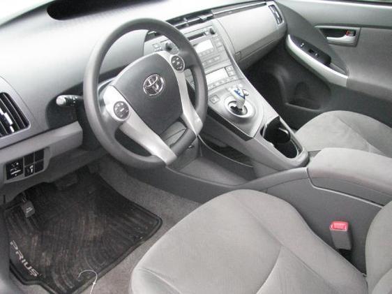 2011 Toyota Prius Hatchback Manual S Sport