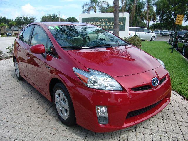 2011 Toyota Prius LTZ 4x4 Nav DVD