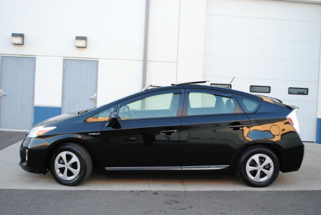 2012 Toyota Prius Premier - ONE Ownerloaded