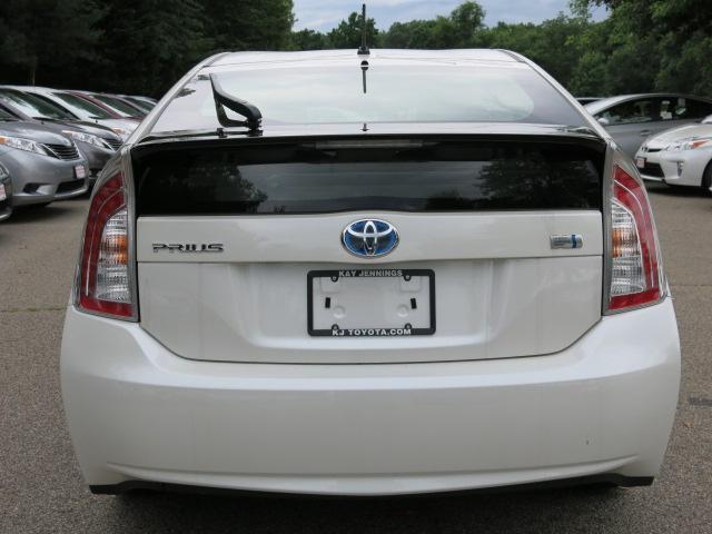 2013 Toyota Prius G 15