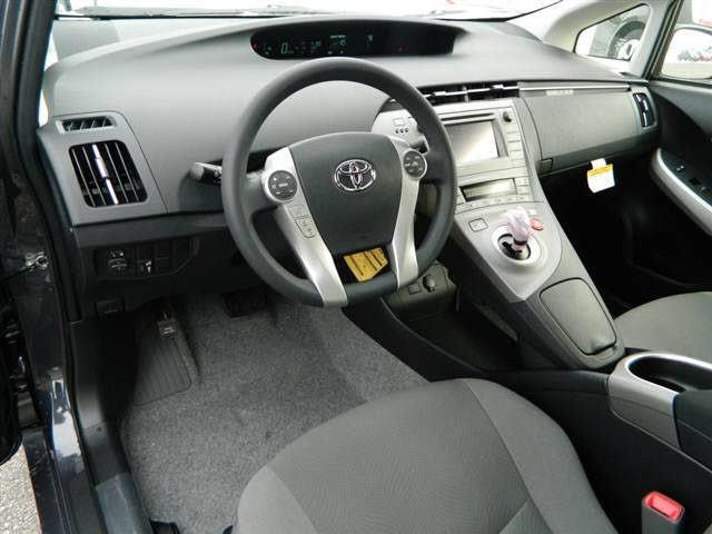 2013 Toyota Prius G 15