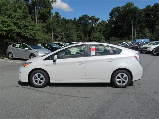 2013 Toyota Prius 2500 SLT Laramie