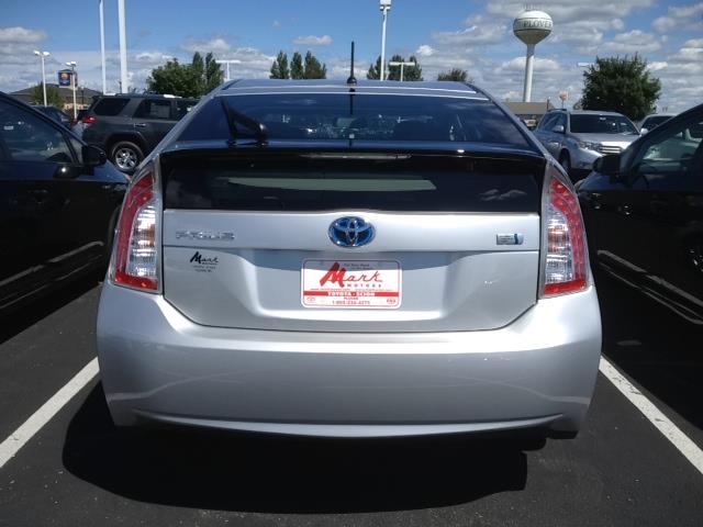 2013 Toyota Prius G 15