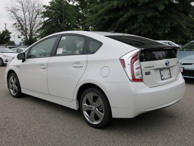 2013 Toyota Prius G 15