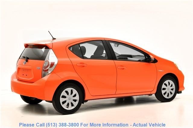 2012 Toyota Prius c Sltunder Deposit