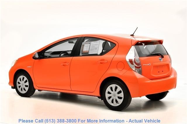 2012 Toyota Prius c Sltunder Deposit