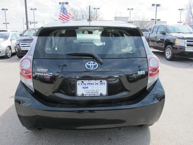 2012 Toyota Prius c Sltunder Deposit