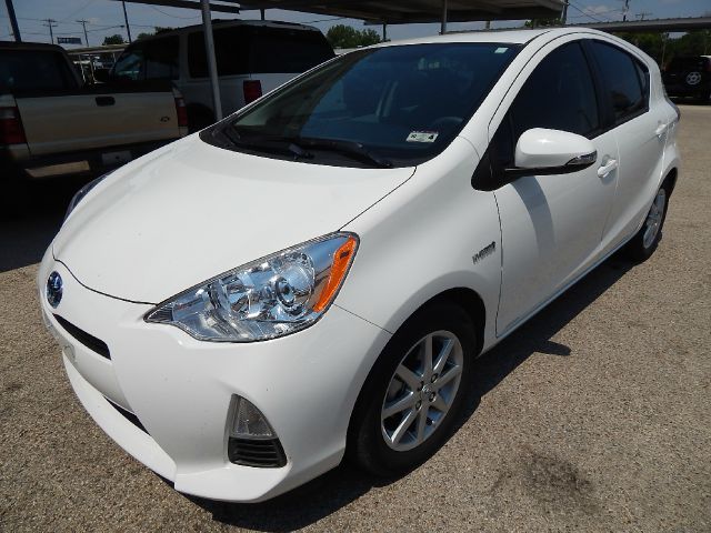 2012 Toyota Prius c G 15