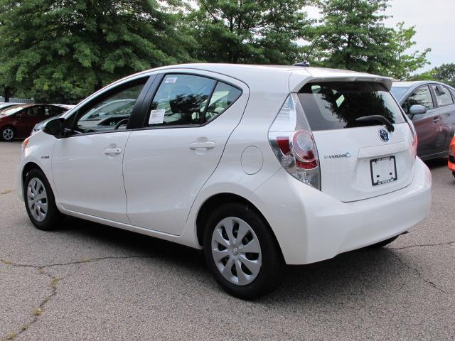 2013 Toyota Prius c G 15