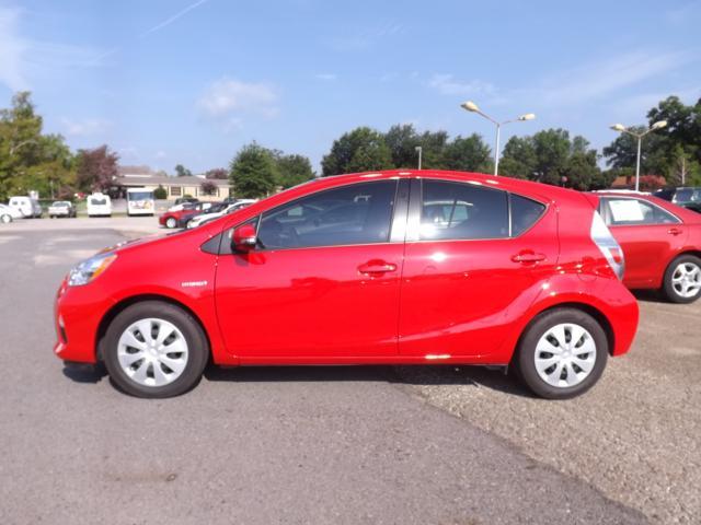 2013 Toyota Prius c Unknown