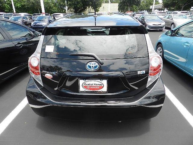 2013 Toyota Prius c Ext Cab Long Bed