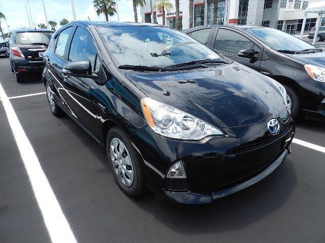 2013 Toyota Prius c Ext Cab Long Bed