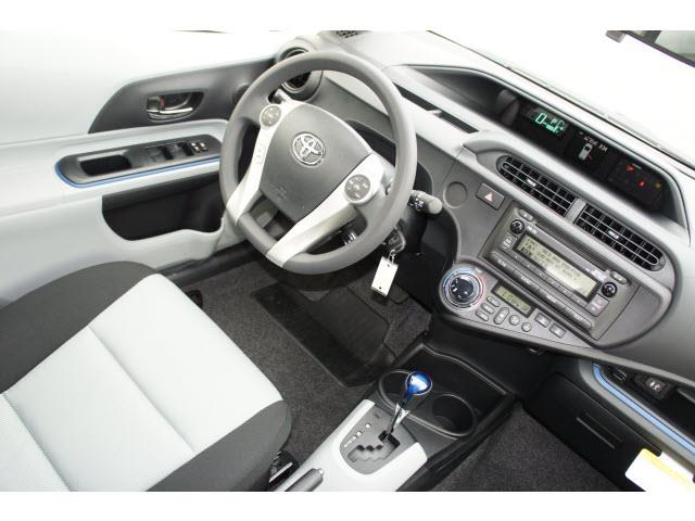 2013 Toyota Prius c G 15