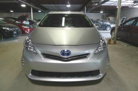 2012 Toyota Prius v Base 3000 DOWN WE Finance