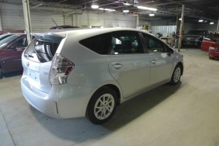 2012 Toyota Prius v Base 3000 DOWN WE Finance