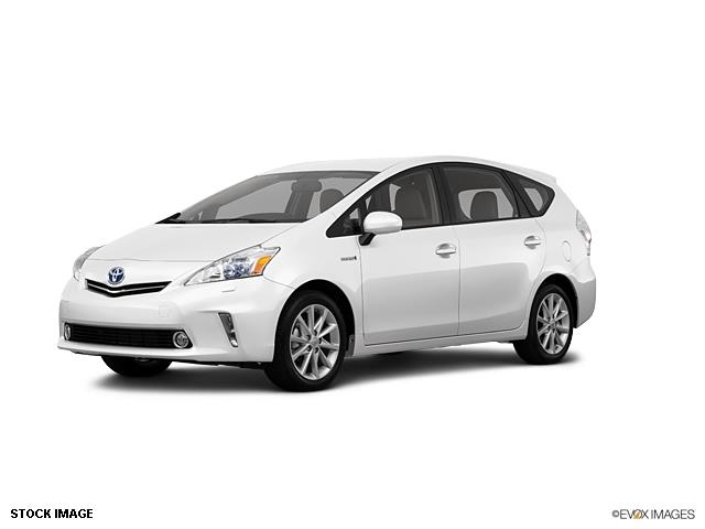 2013 Toyota Prius v Base 3000 DOWN WE Finance