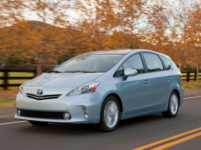 2013 Toyota Prius v 5 Special Value